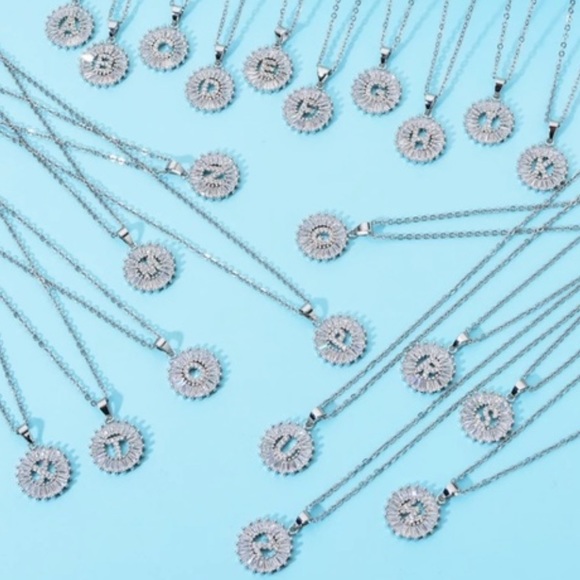 Silver Initial Crystal Pendant Necklace A-Z - Picture 3 of 7